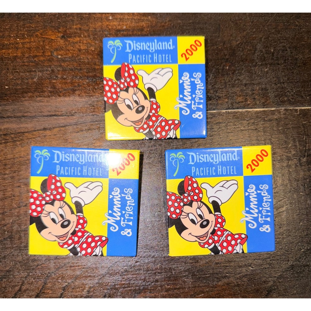 3 Disneyland Pacific Hotel Minnie & Friends 2000 Square Pin Button Vintage